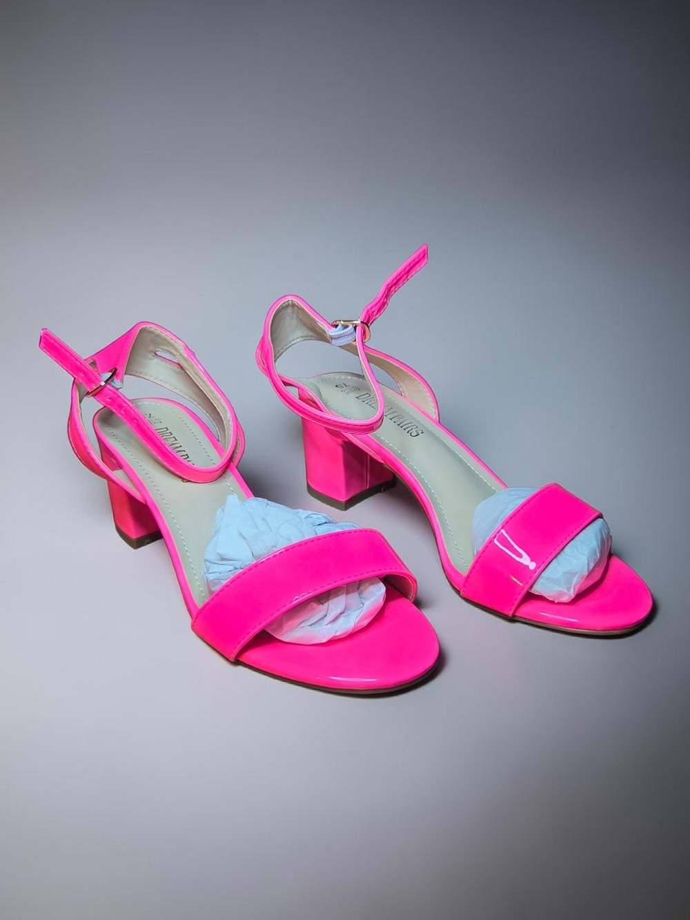 Dream Pairs Neon Pink Open-toe Ankle Strap Sandals Size 7.5W ♡*
